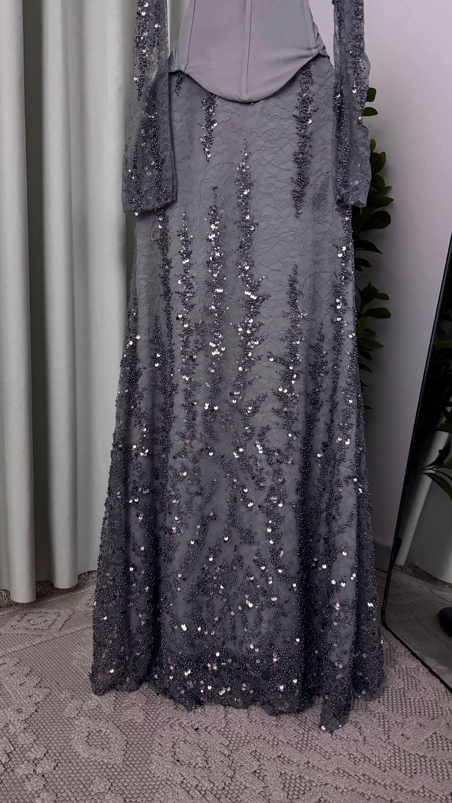 MNG Luxurious Grey Barbie Evening Dress with Embroidered Corset and Sparkling Lace Layers