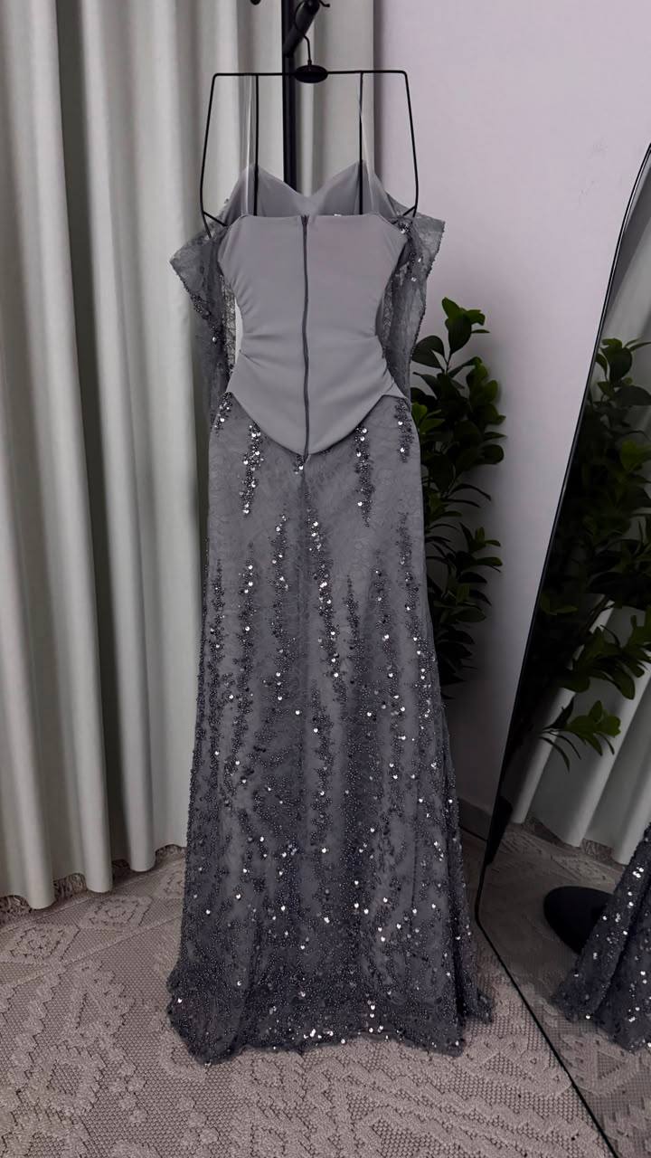 MNG Luxurious Grey Barbie Evening Dress with Embroidered Corset and Sparkling Lace Layers
