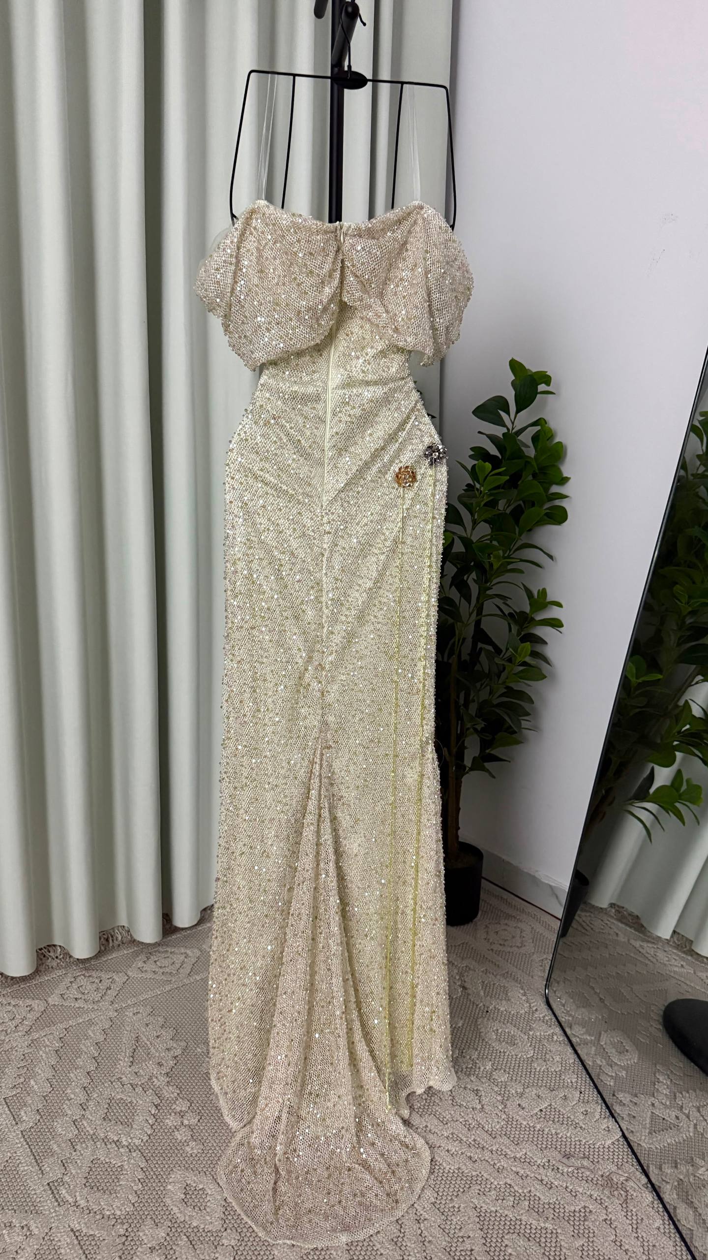 MNG13 Luxurious Evening Dress in Champagne and Gold with Raised Embroidery Embellishment