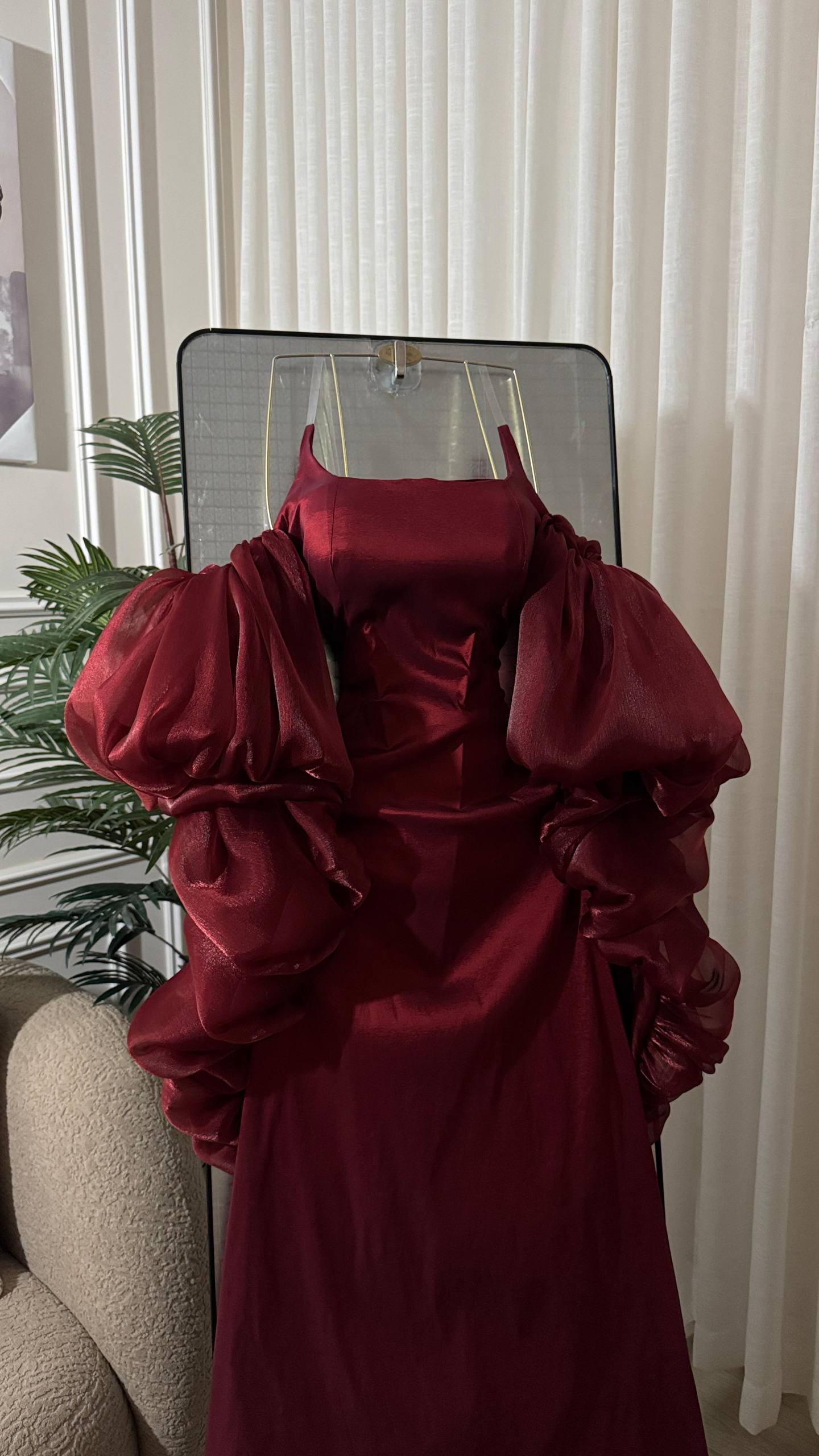 KN04 Elegant Red Evening Dress in Shantung with Crinkle and Long Shawl