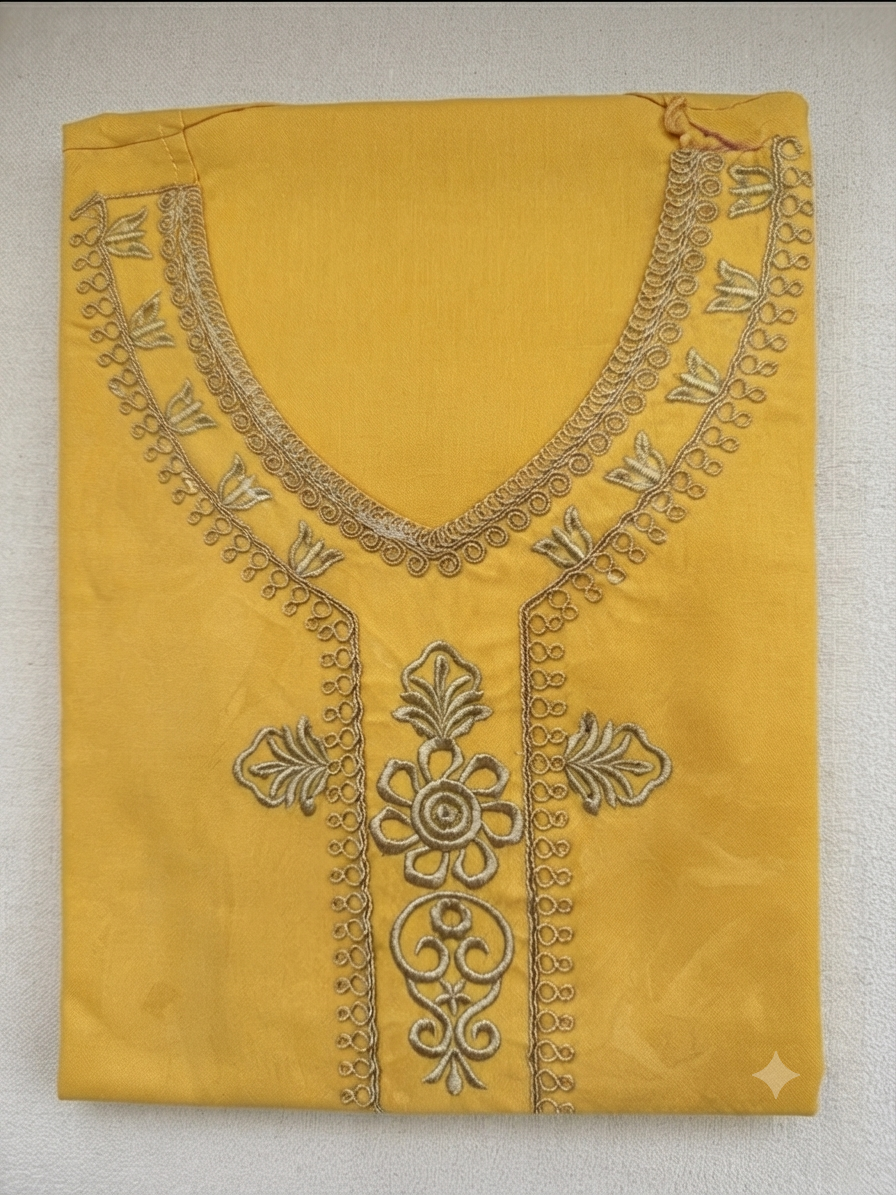Comfortable Home Dress in Cotton Fabric with Gold Embroidery